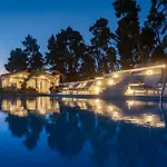 Вилла Luxury With Private Pool In Skopelos, Nature Retreat, Pine Trees By Kardous Alikias