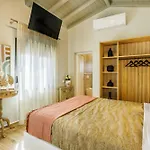 וילה Luxury With Private Pool In Skopelos, Nature Retreat, Pine Trees By Kardous *