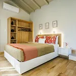 Luxury With Private Pool In Skopelos, Nature Retreat, Pine Trees By Kardous וילה