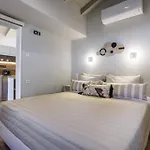Luxury With Private Pool In Skopelos, Nature Retreat, Pine Trees By Kardous וילה *