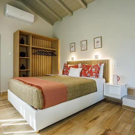 Вилла Luxury With Private Pool In Skopelos, Nature Retreat, Pine Trees By Kardous