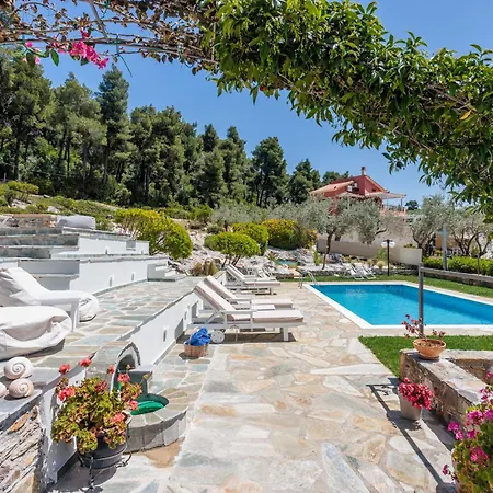 וילה Luxury With Private Pool In Skopelos, Nature Retreat, Pine Trees By Kardous *