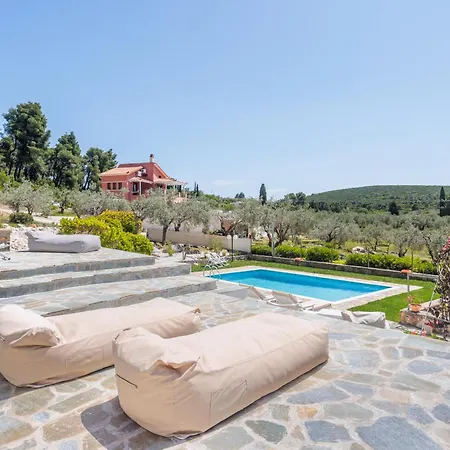 וילה Luxury With Private Pool In Skopelos, Nature Retreat, Pine Trees By Kardous Alikias